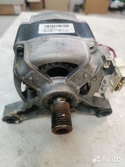 Двигататель стиральной машины