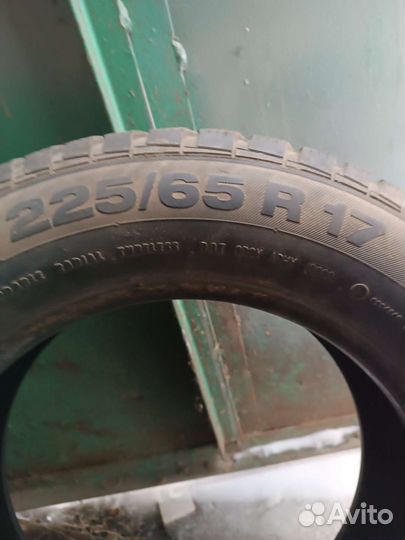 Continental ContiIceContact 4x4 225/65 R17