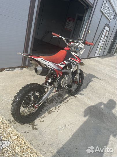 Racer 125