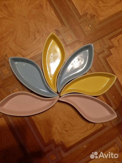 Менажница фарфоровая