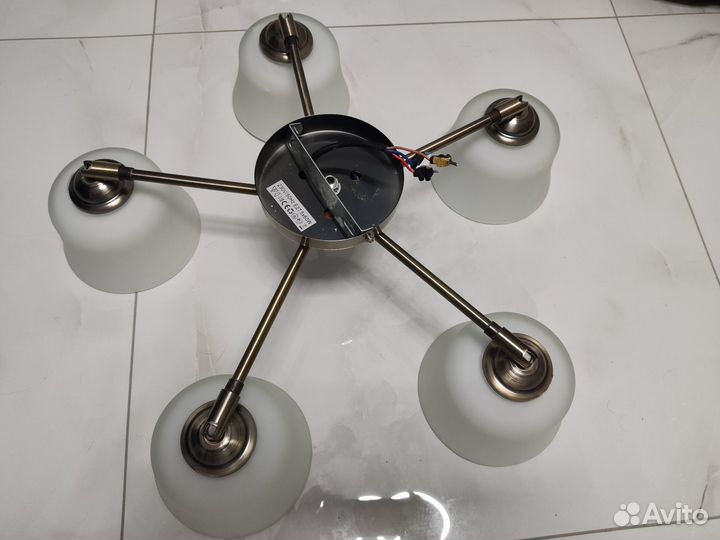 Люстра потолочная бу