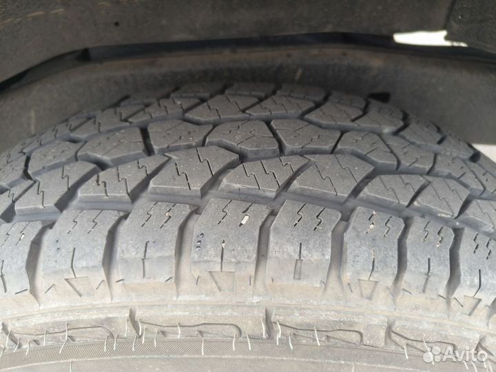 Triangle TR292 235/85 R16