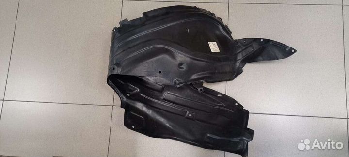 Подкрылок передний левый mazda CX-7