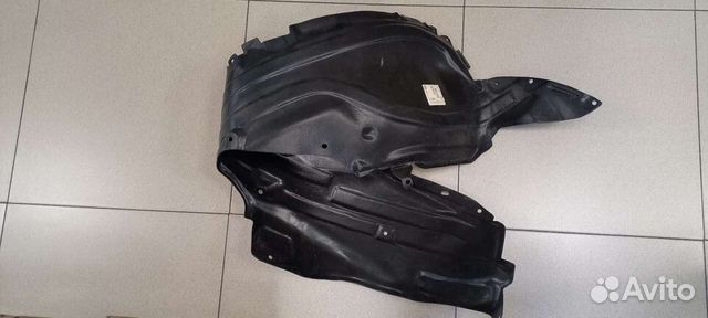 Подкрылок передний левый mazda CX-7