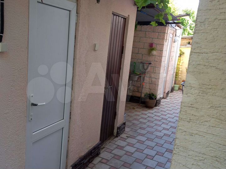 Комната 20 м² в 1-к., 1/1 эт.