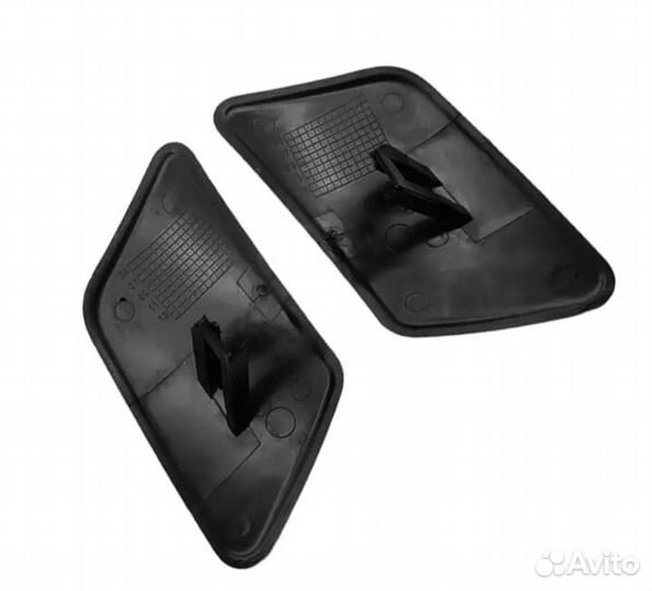 Крышки омывателя фар на Volvo C30