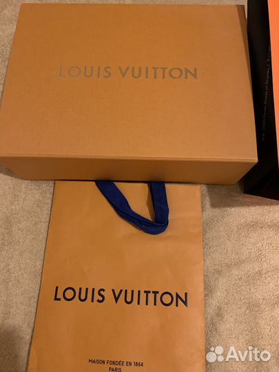 Пакеты Louis Vuitton,цум,Max Mara