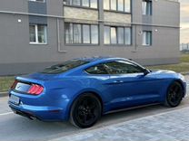 Ford Mustang 2.3 AT, 2018, 86 000 км, с пробегом, цена 2 550 000 руб.