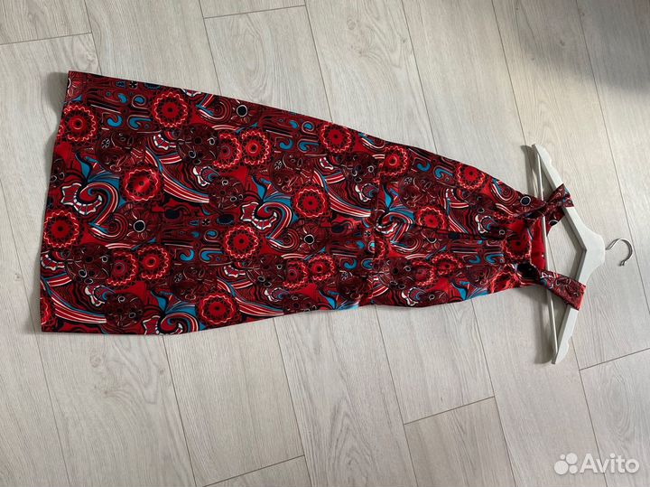 Платье женское