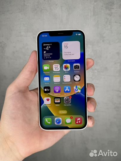 iPhone 12, 64 ГБ