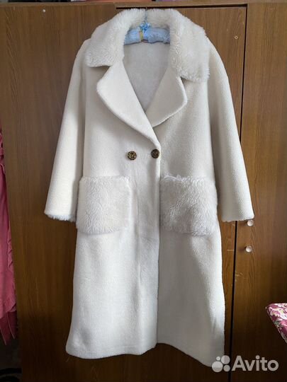 Шуба из эко меха белая