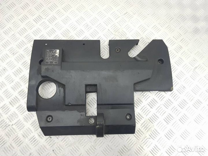 Декоративная крышка двигателя Kia Carnival