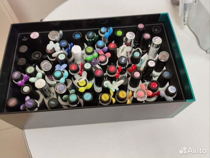 Гель лаки для маникюра бу