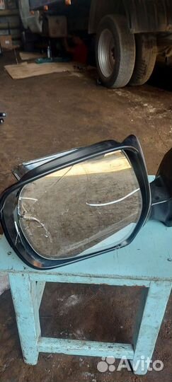 Зеркало тойота LC 200 оригинал