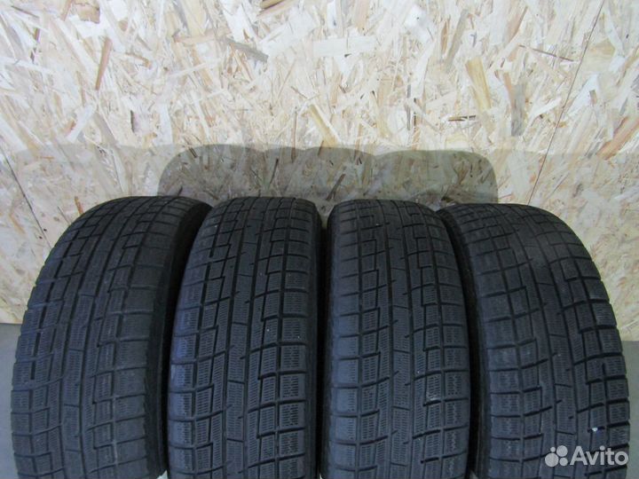 Yokohama Ice Guard IG30 225/60 R17