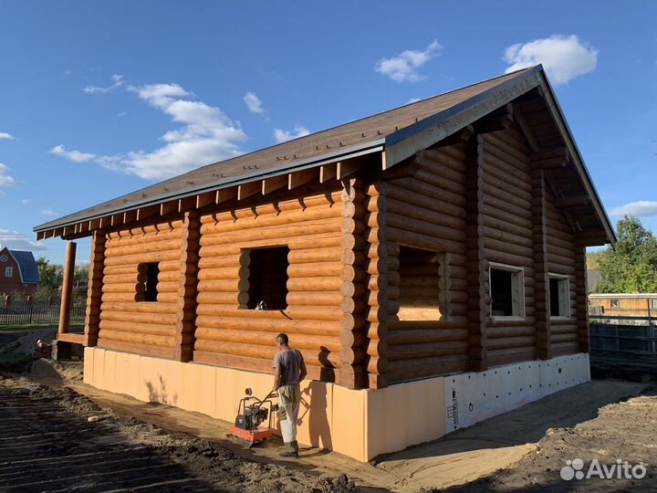 Сборка срубов оцилидрованного бревна и проф. бруса