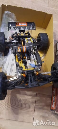 Машина на радиоуправлении с двс