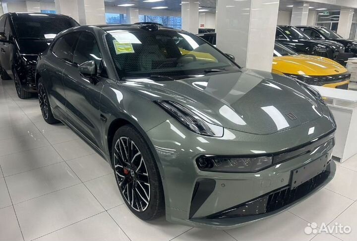 Zeekr 001 788 л.с. AT, 2024, 45 км