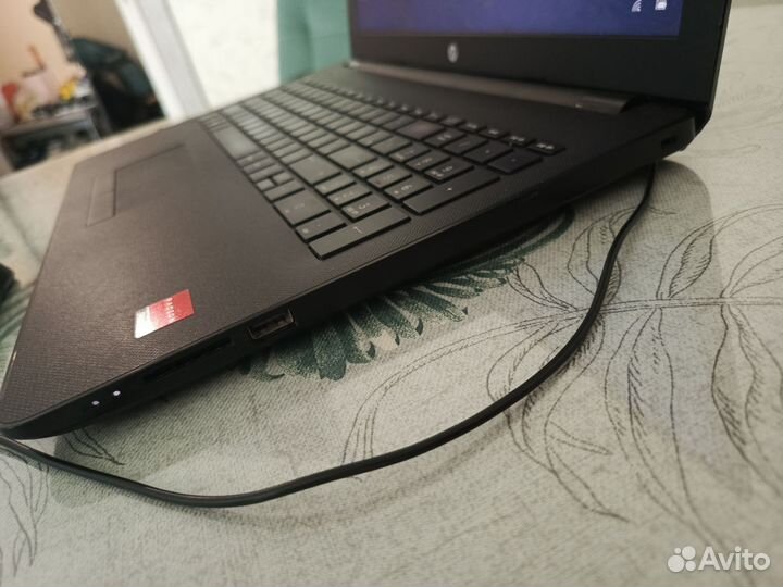 Ноутбук HP laptop 15-bw0xx