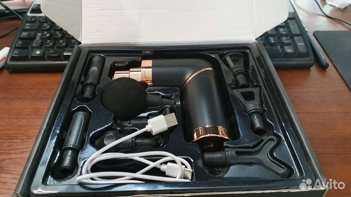 Перкуссионный ударный массажер