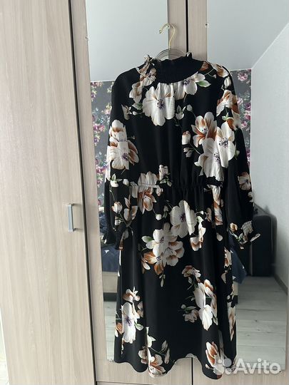 Платье женское