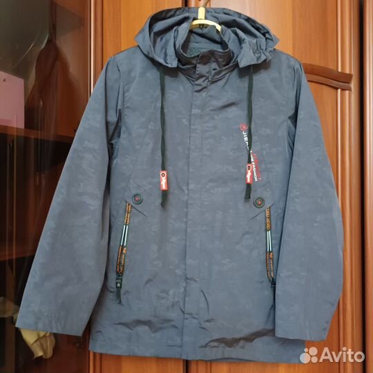 Ветровка на подростка рост 164-170