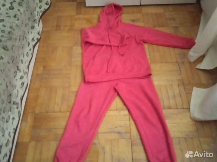 Костюм спортивный