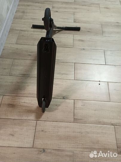 Трюковой самокат tech team comrade