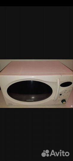 Микроволновка Samsung M1877NR