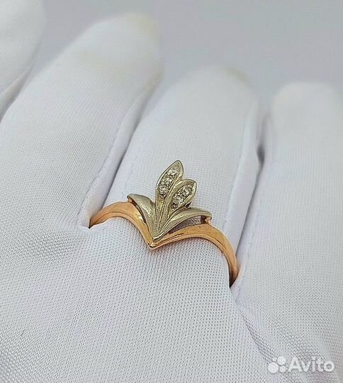 Золотое кольцо с камнем 21,5р