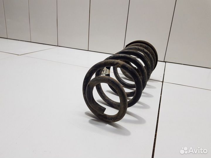 Пружина подвески задняяй (Hyundai Santa Fe IV)