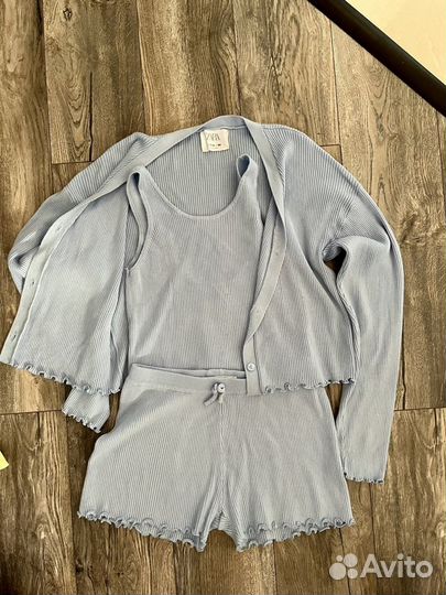 Костюм для девочки шорты, топ, толстовка Zara 158