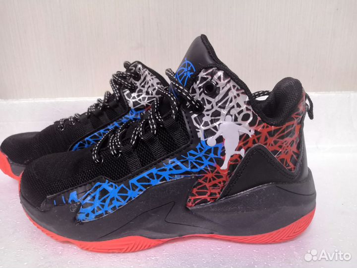 Кроссовки для зала, 35 размер