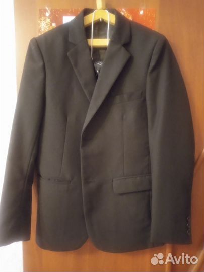 Пиджак школьный для мальчика черный 134-140