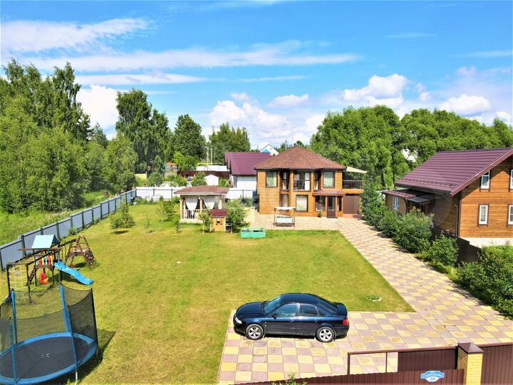 Дом 223 м² на участке 12 сот.