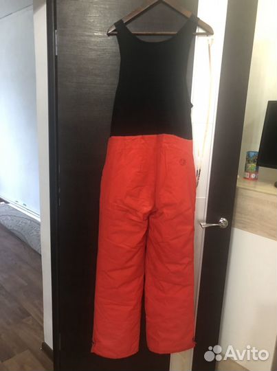 Горнолыжный костюм женский