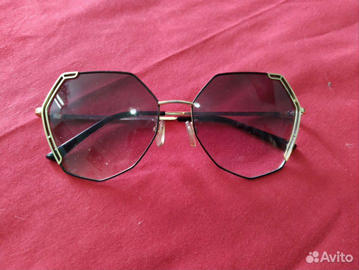 Солнцезащитные очки