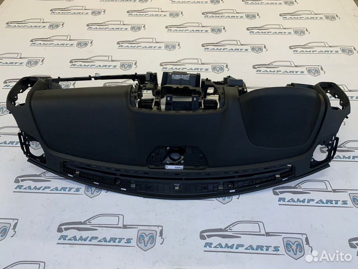 Панель передняя салона (торпедо)