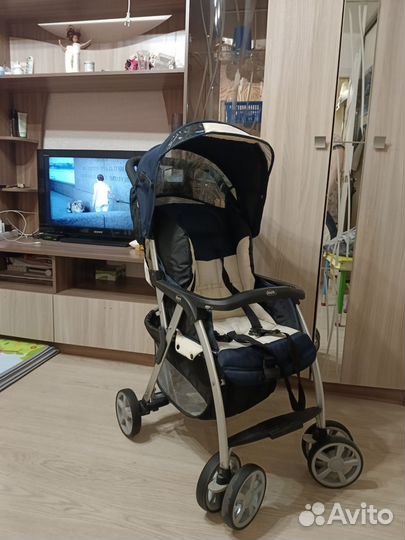Прогулочная коляска Chicco simplicity