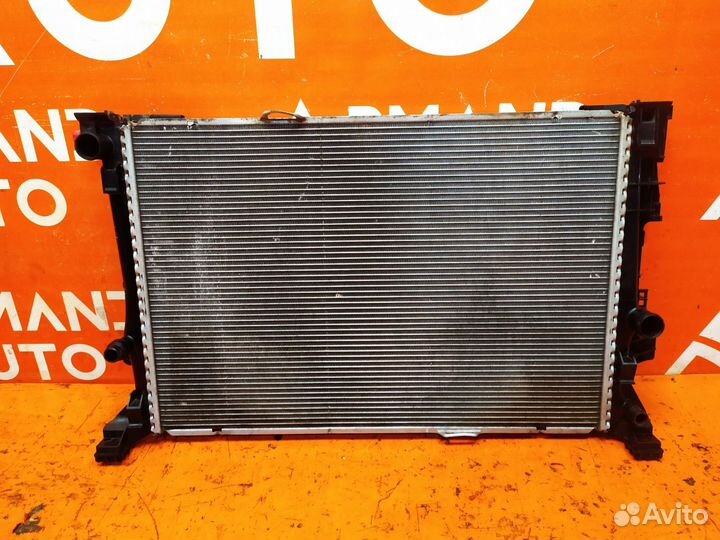 Радиатор двигателя (двс) Mercedes Gla-Class X156