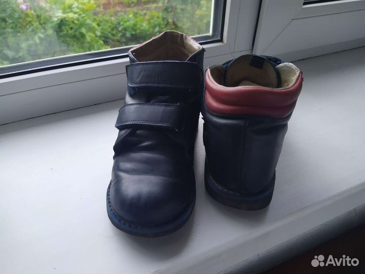Ботинки осенние для мальчика 29-31размер