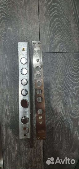 Замок дверной