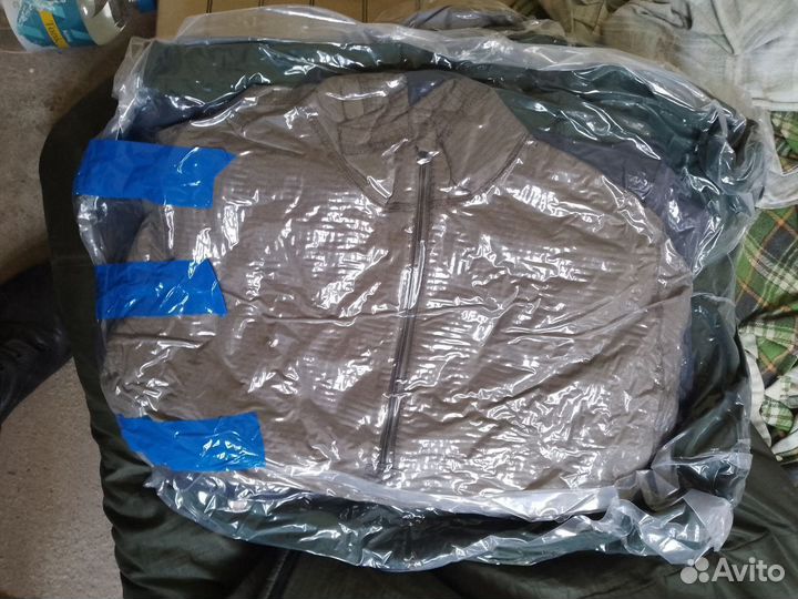 Пакет с вещами