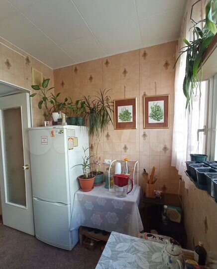 Комната 17 м² в 3-к., 6/9 эт.