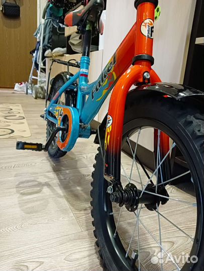 Детский велосипед 14 дюймов. Fakel