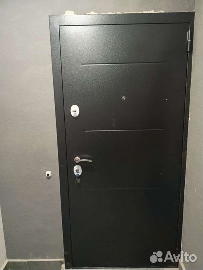 Двери входные под ключ