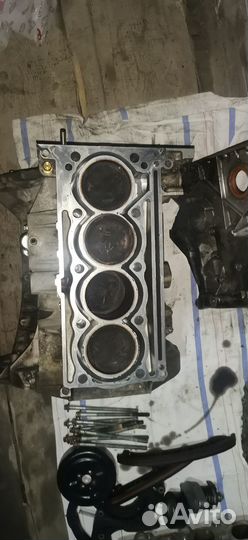 Блок Двигателя,гбц Mercedes Benz М271.950