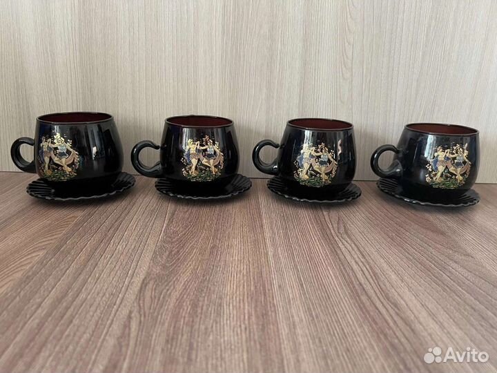 Чайная пара с блюдцем