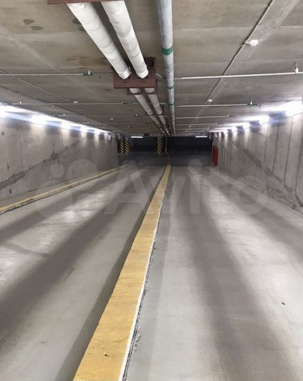 Машиноместо, 13 м²