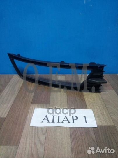 Рамка птф skoda rapid 12-17 прав. OEM1319R O.E.M